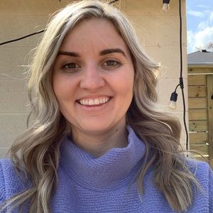 Meet your Posher, Madeline